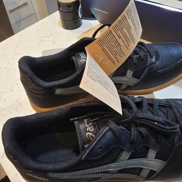 ASICS Skyhand OG Black Truffle Grey Gum Bottom Size 10 Men's Lifestyle Sneakers - Picture 2 of 11